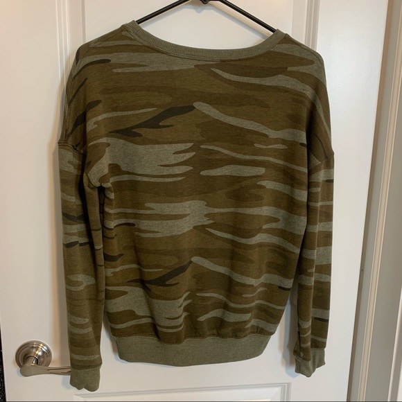 Camo Crewneck Sweatshirt - Picture 2 of 3